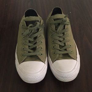 Military color sneakers 👟